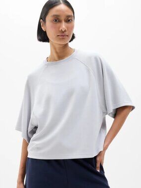 Athleta Seasoft Tee L Quartz Like New!